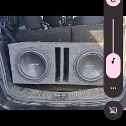 12 Subwoffers Speaker And Box