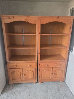 Bookcase/ storage hutches