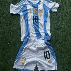 Argenrina set. Jersey and short. Messi 10 Adidas kids all sizes 