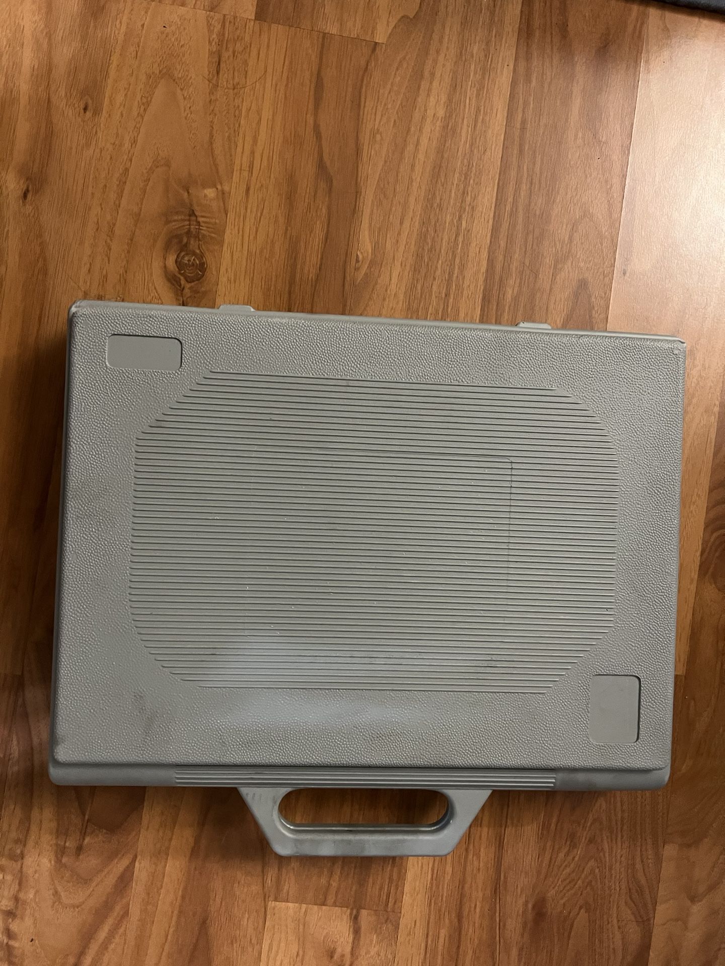 Pittsburgh Titanium Nitride Coated Alloy Steel Metric Tap & Die Set, 45