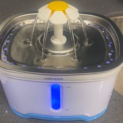 Cat Water Fountain