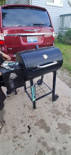 Wood pellet  smoker