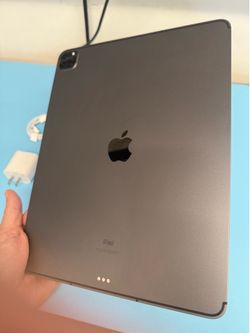 iPad Pro 12.9 inch WiFi + cellular 128gb