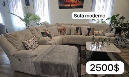 High Quality Couch