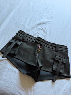 Edikted Shorts
