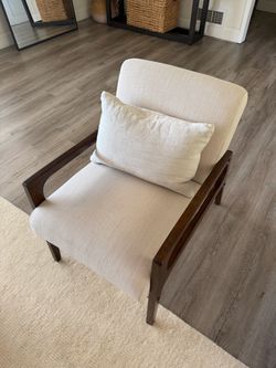 2 Mid-century modern accent chairs