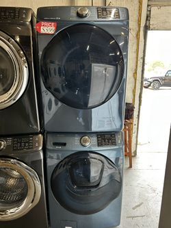 Samsung Stackable Washer and Dryer Set 