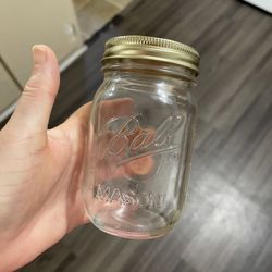 12 Oz Mason Jars I Have 16 Jars 2 For 1 Dollar Pick Up Raseda And Vanowen 