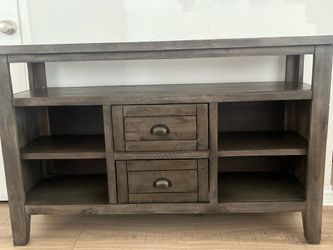 Rustic farmhouse style TV stand/entertainment console