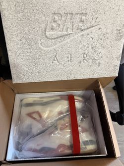 Jordan 4 x Nigel Sylvester “brick after brick” sz 10