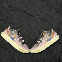 Nike Basketball Shoe Lot Size 11