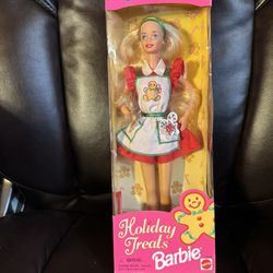 Holiday Treats 1997 Barbie Mint #17236 Special Edition Barbie Doll NIB sealed Vg