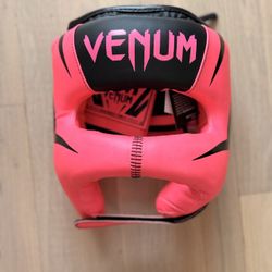 NEW! Venum Boxing Headgear 