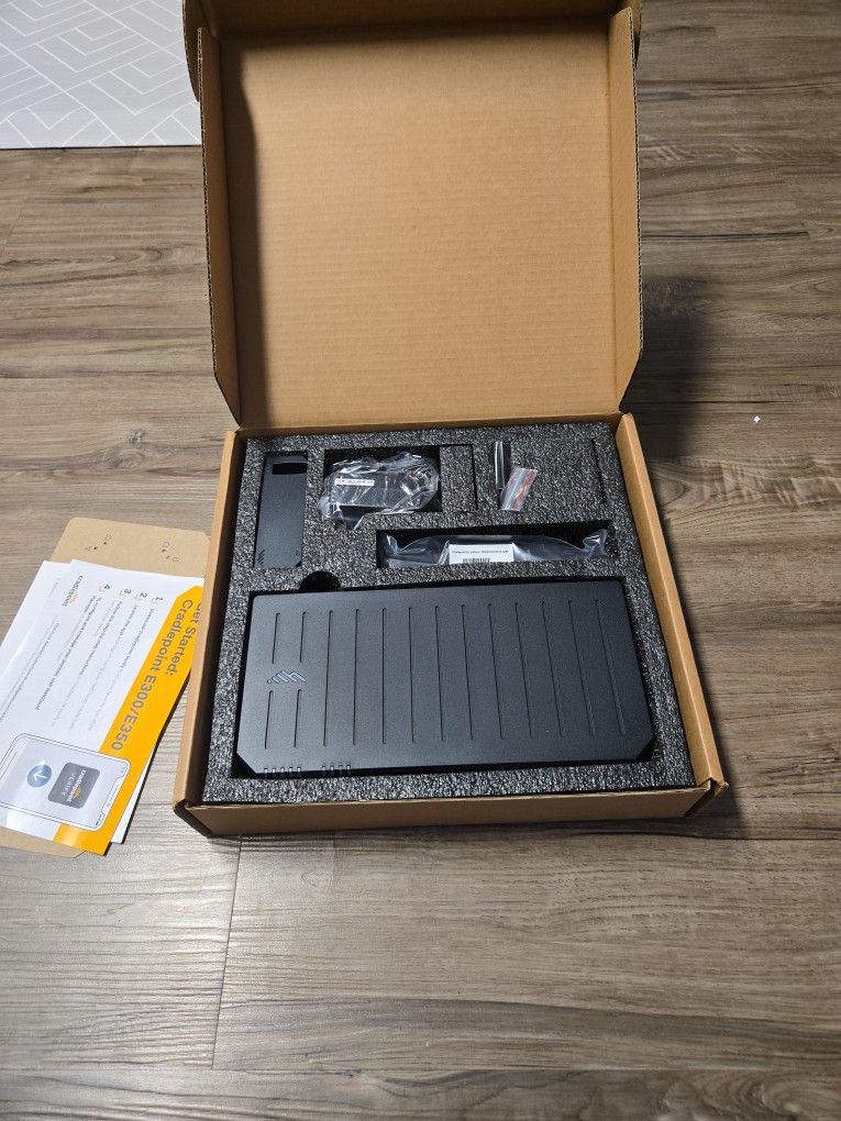 Cradlepoint E300 Worth Over 1000 On Amazon