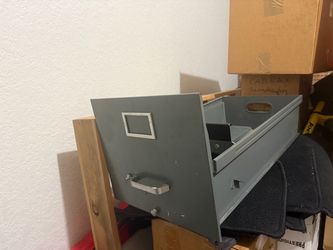 Steel file cabinet roller bearing suspension