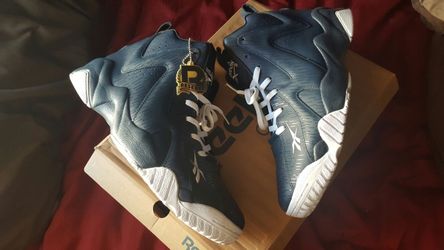 Navy Reebok Kamikazes