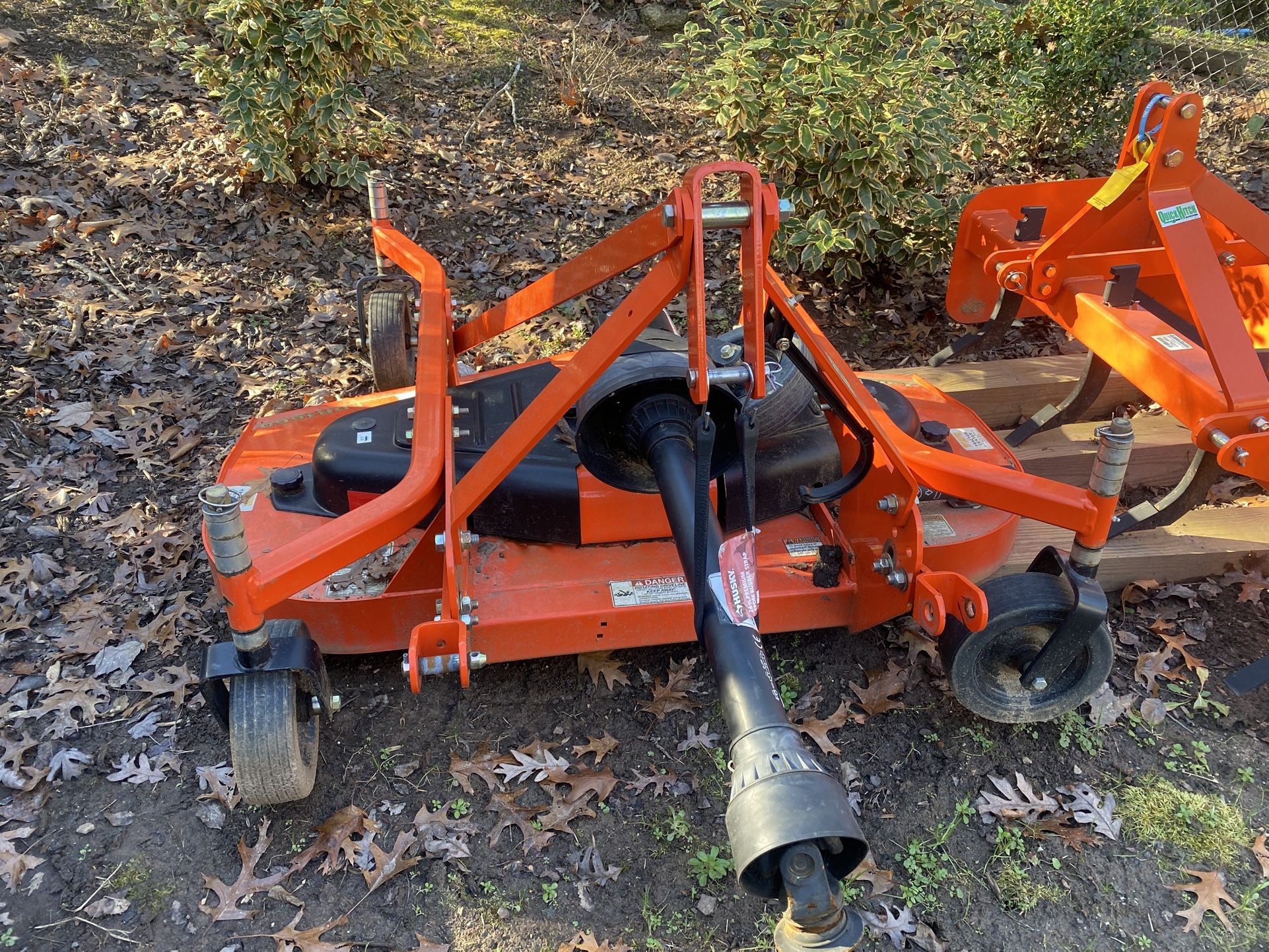 Tractor Attachments 5ft Box Blade BB1260 Tractor And FDR1660 Finishing Mower Attachment