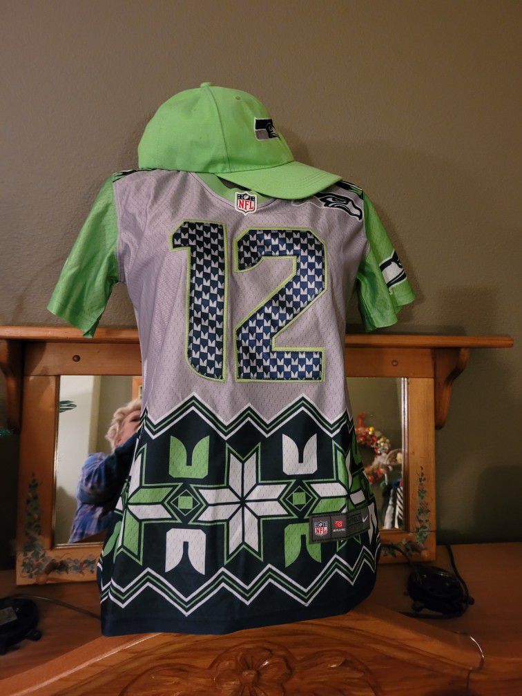 Girls Seahawk Jersey With Hat 