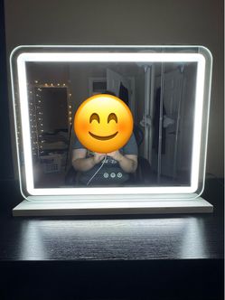 ROLOVE 23”x18” LED Vanity Makeup Mirror w/ Lights & 10X Mirror