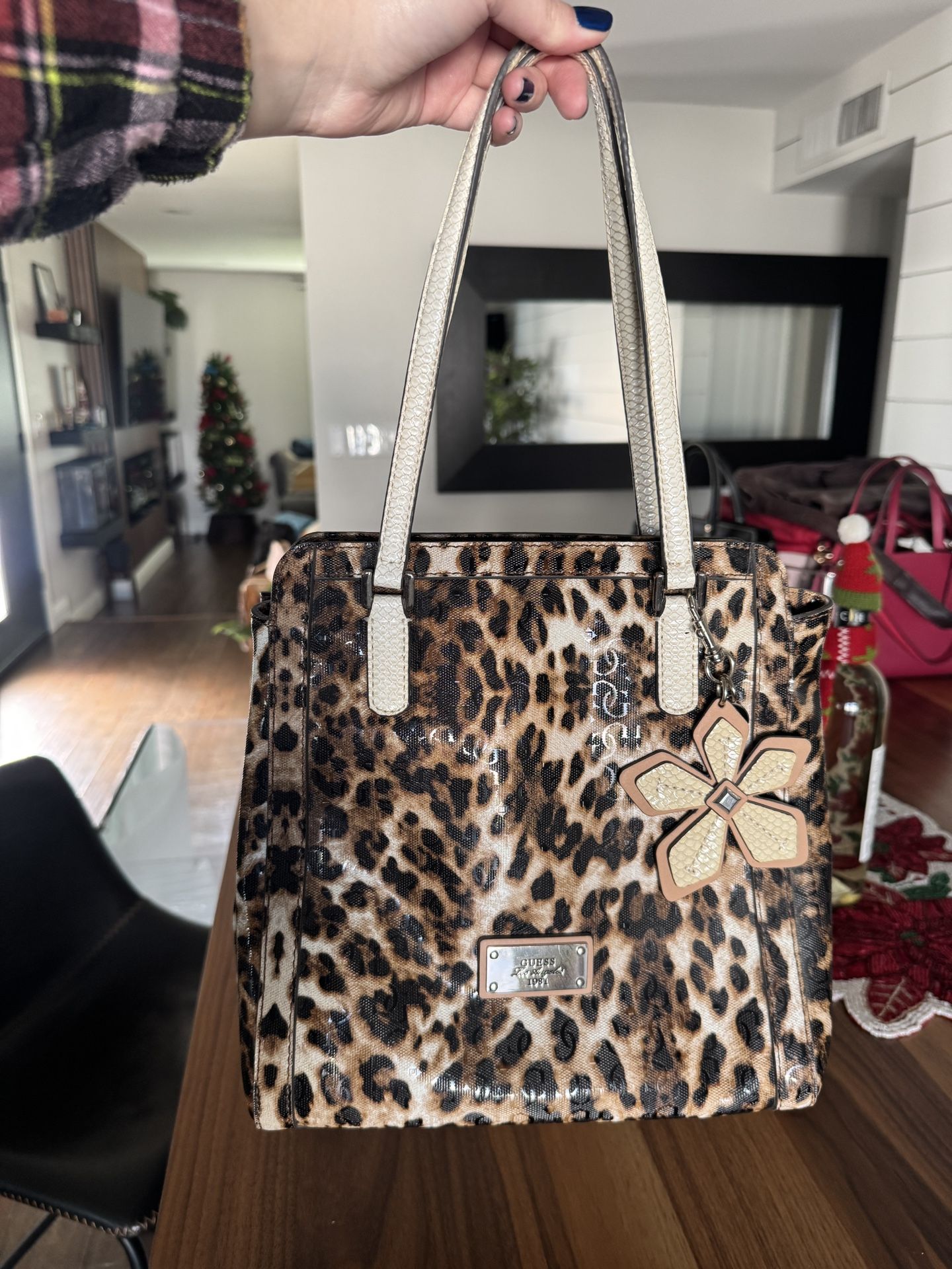 Guess Purse 