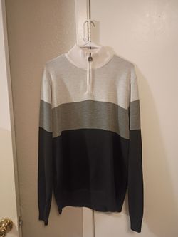 Men's size XL quarter zip sweater