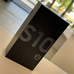 Samsung Galaxy S10e 5.8inch Smartphone - 90 Day Warranty - Payments Available With $1 Down 
