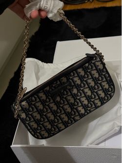 Dior purse
