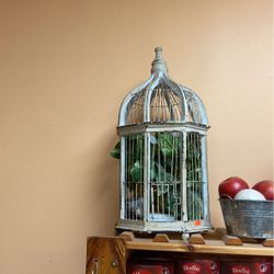 Victorian Off White Birds Cage