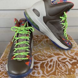 Nike KD V 5 Splatter Energy shoes - size 10.5 Men's