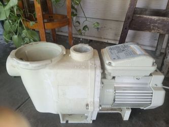 Pool pump