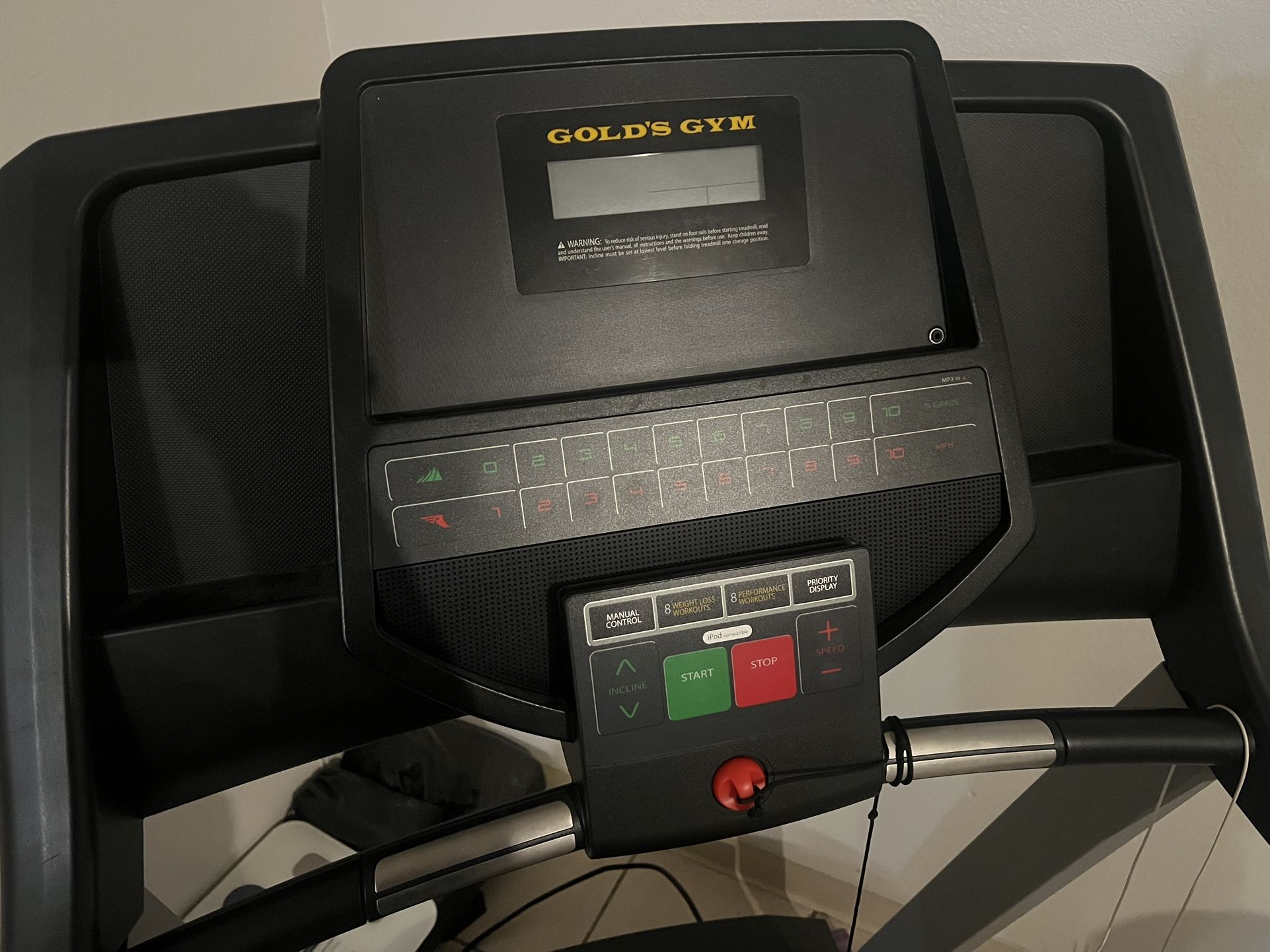 Gold’s Gym 420 Series Treadmill 