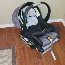 Chicco Keyfit 30 Car Seat
