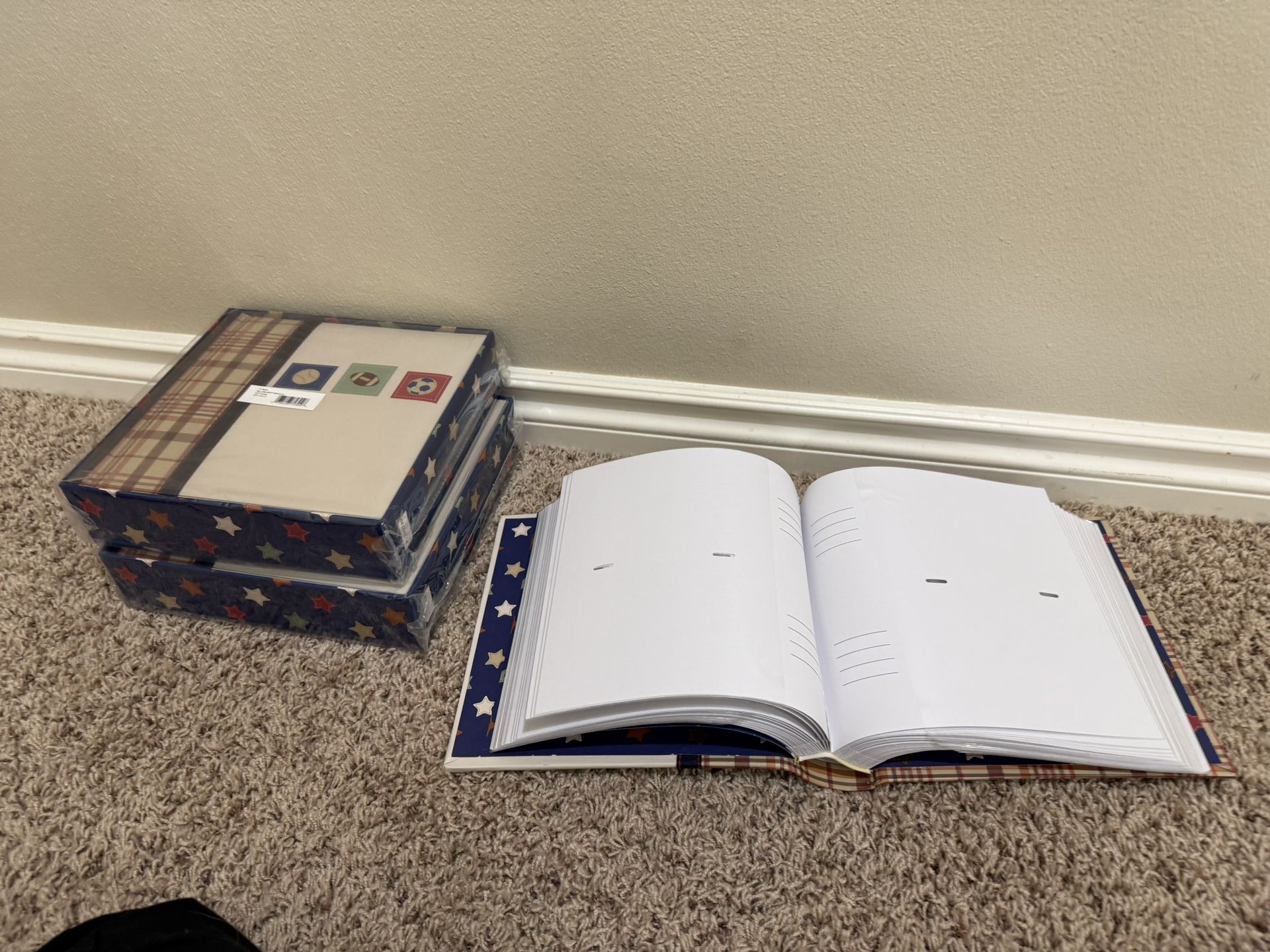 Photo Albums / Books