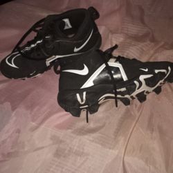 Nike Youth Cleats Size 3