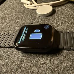 Apple Watch Series 7 45mm Black Graphite Like New 