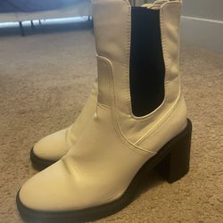 White Short Boots 