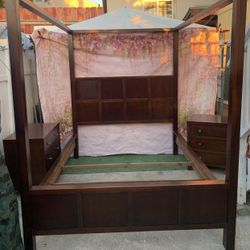 Beautiful Barn Style Wooden Queen Size Canopy Bed Frame And Two Large Nightstands Color Brown 