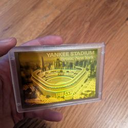 Yankee Stadium Hologram 3-D Laser Trading Card 1994 Limited Edition Blockbuster