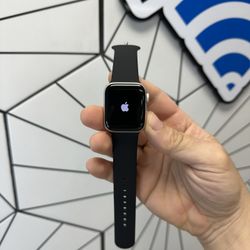 Apple Watch SE (2nd Gen) 40mm GPS & LTE Unlocked With Apple Care TIL Jan 2025