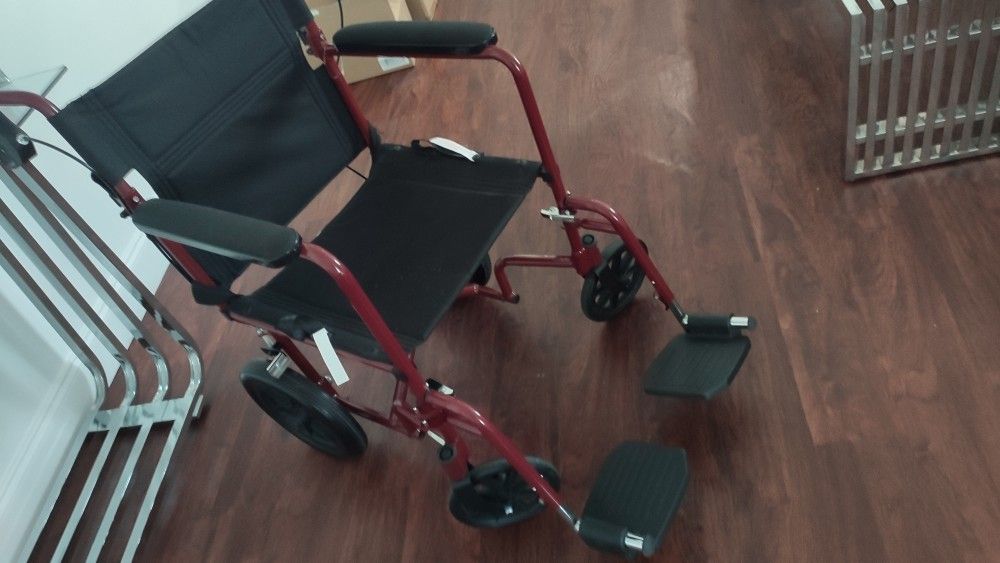 WHEELCHAIR Almost NEW