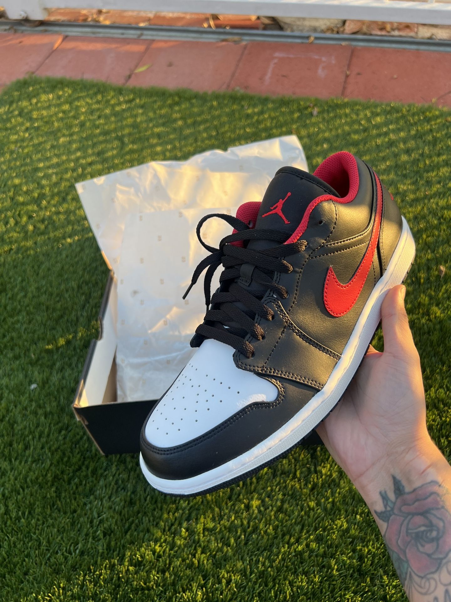 Jordan 1 Low White Toe