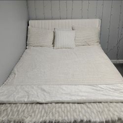 🔥 Cozy Throw Blankets – Just $15! 🔥