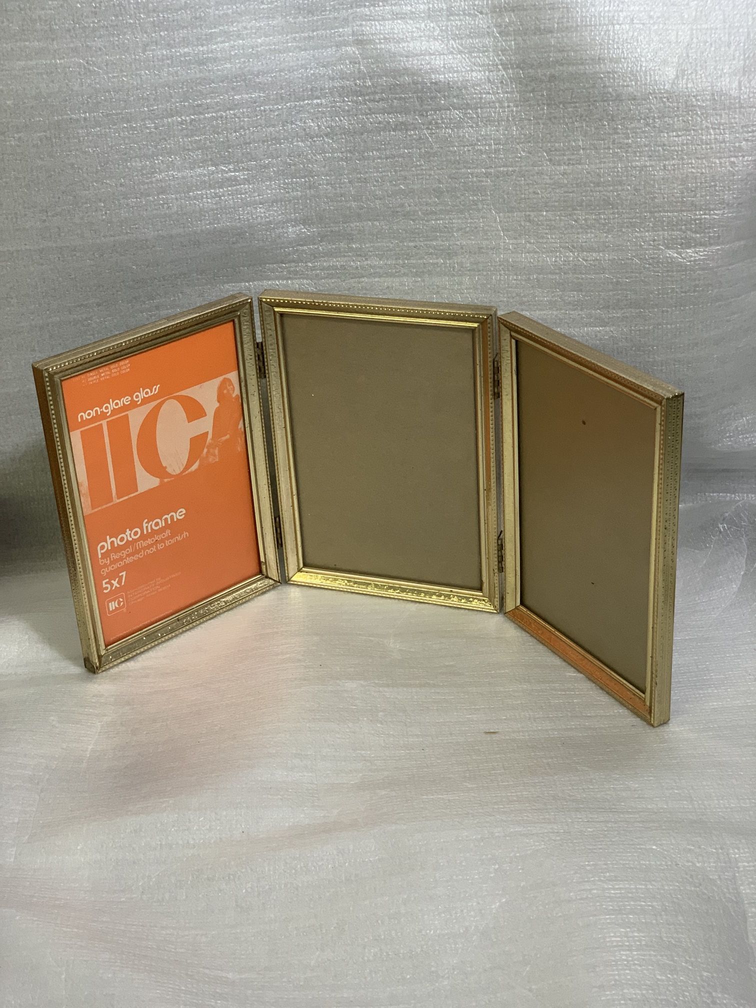Vintage Trifold Art Deco Gold Tone Metal Picture Frame Holds Three 5x7” Photos