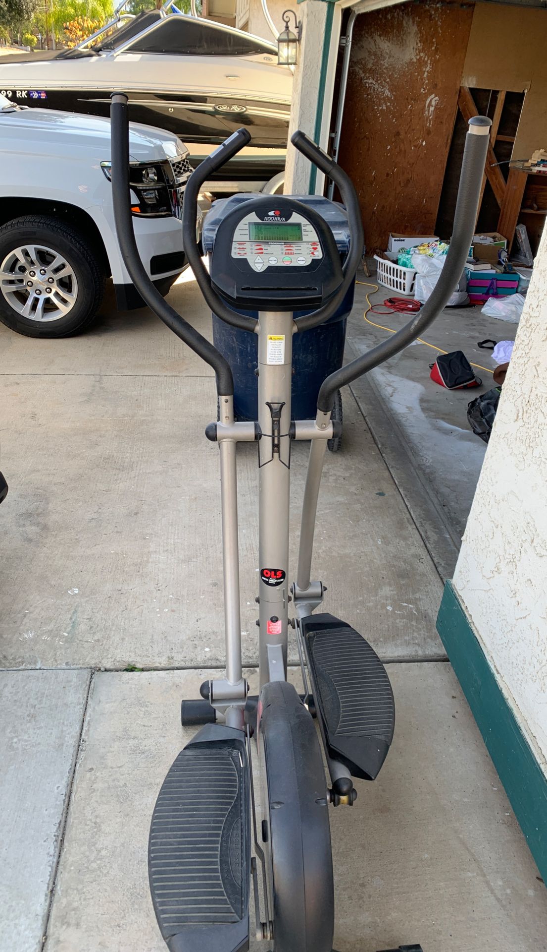 Free elliptical