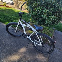 Cruiser Style Bike – 26” – White