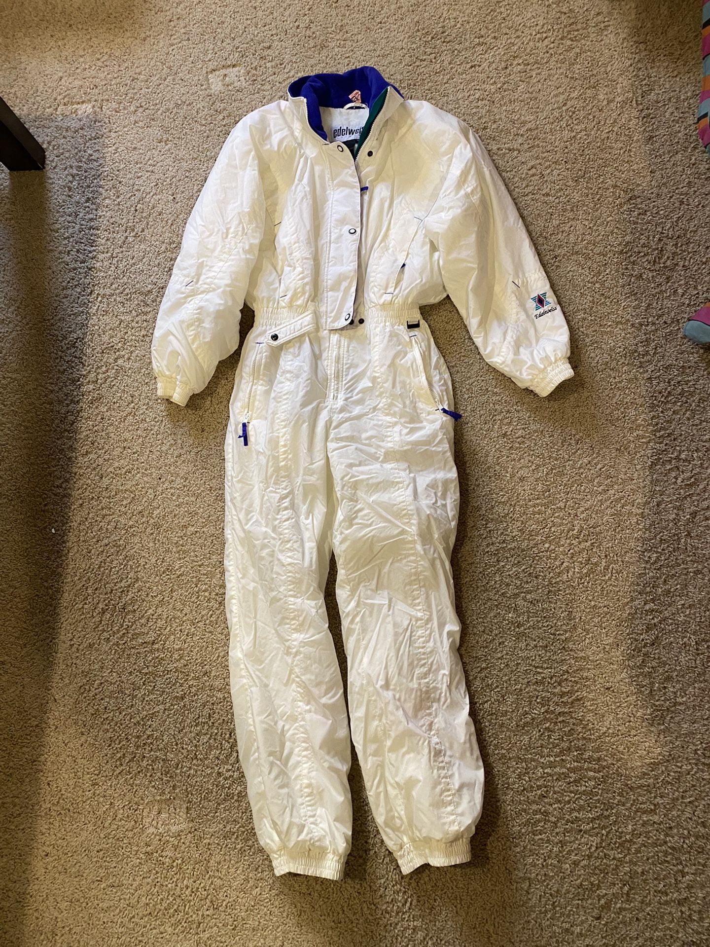 Women’s Ski Suit