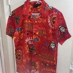 Stranger Things Hellfire Club Print Button Up Cotton Shirt NWOT Mens Size Small