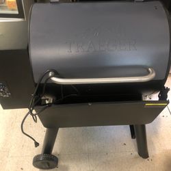 Trigger Used Only One Time Still An Immaculate Condition Sales Pay Natural Foods Stop On By The Store In Back Of Chase Bank On 1st Street And Gilroy