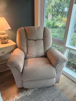 Lazyboy Rocker/ Recliner Chair