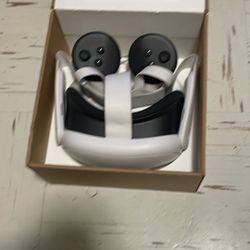 Meta quest 3 with box and controllers  looking for an iPad